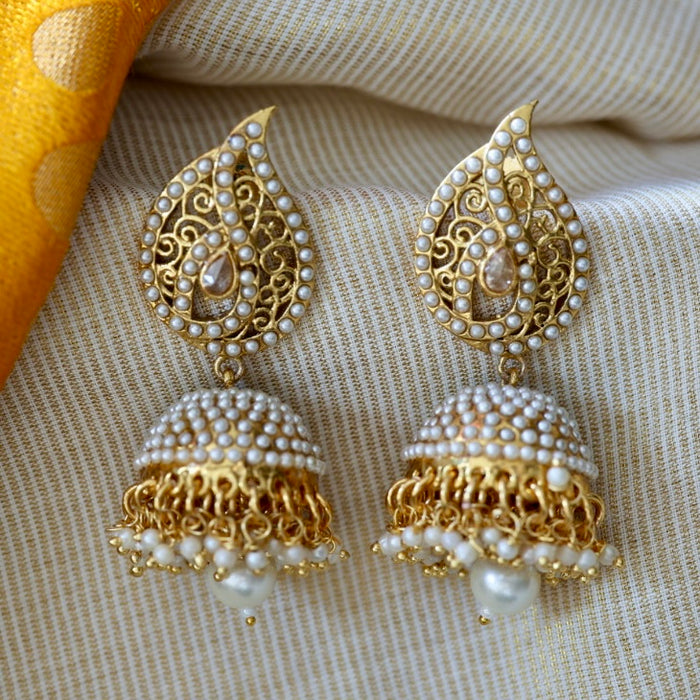 Antique gold and pearl jumka earrings AJ132