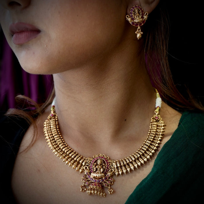 Antique short necklace and earrings SS11678