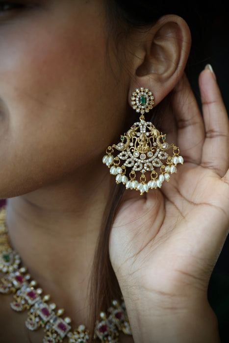 Antique short necklace and earrings  SS11345