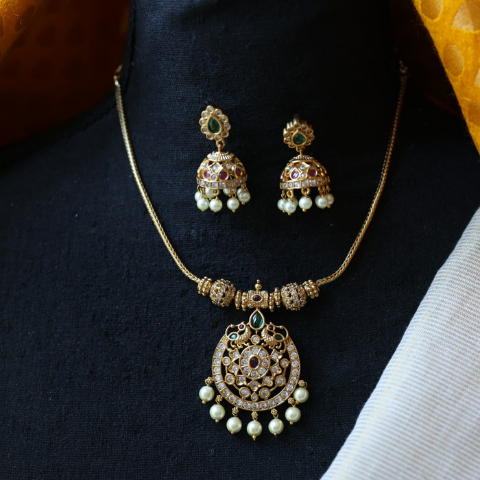 Antique green stone short necklace with earrings TTS3453