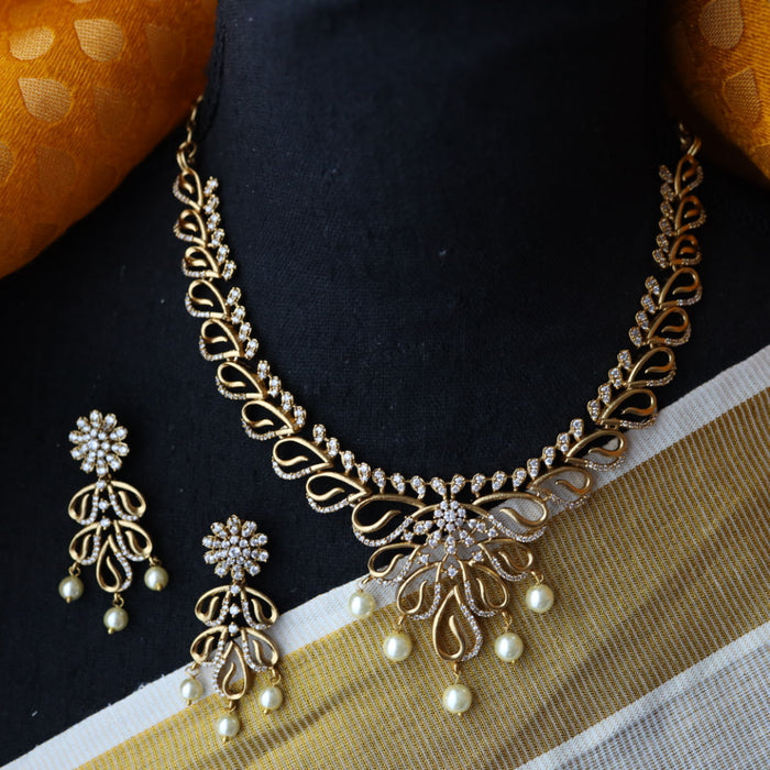 Antique white stone short necklace and earrings TTS4097