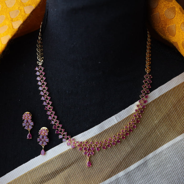 Heritage ruby stone short necklace with earrings TTH1563