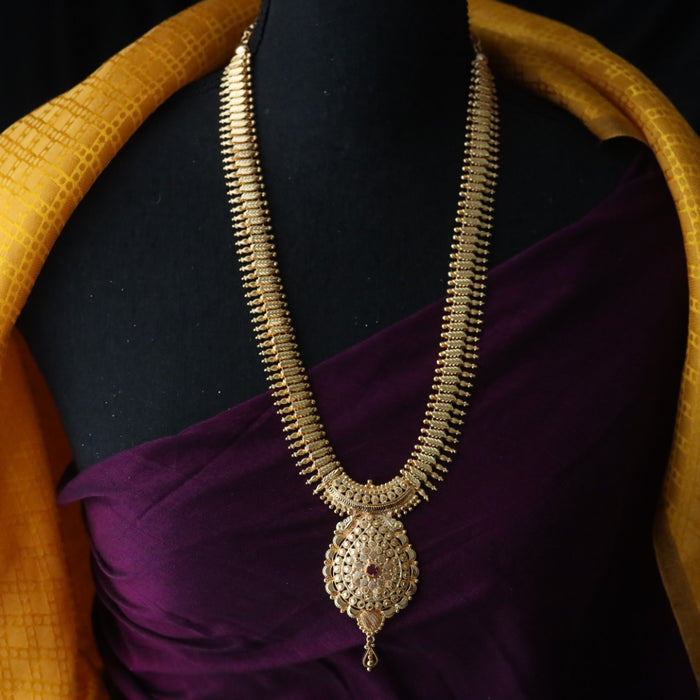 Clearance Heritage gold plated long necklace 16455