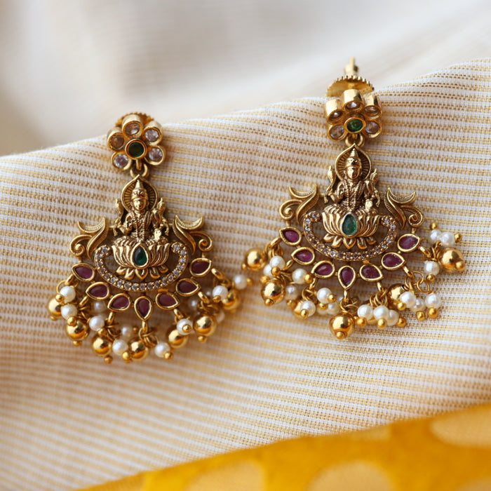 Antique gold drop earring AD0017