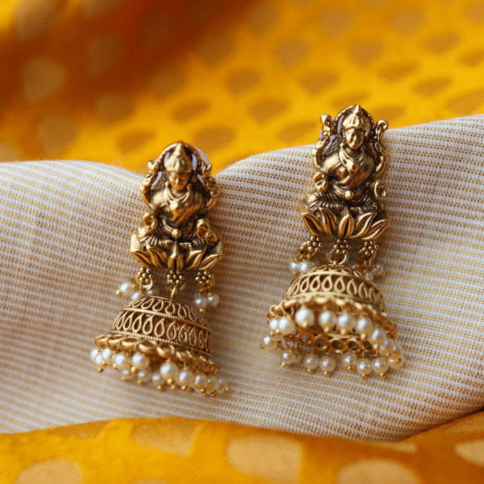 Antique gold white jumka earrings AJ001