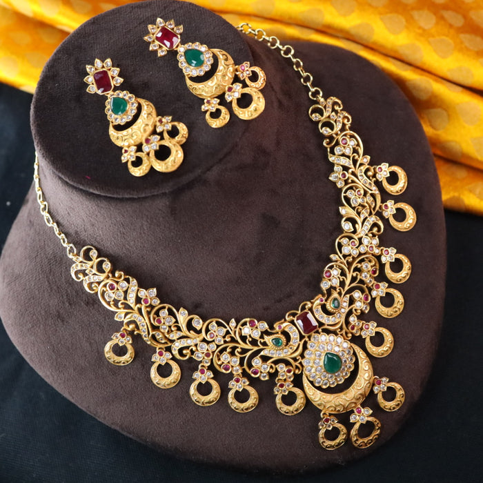 Antique short necklace with earrings 177061