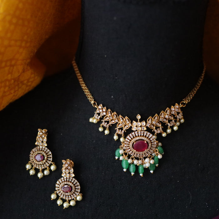 Antique green bead choker necklace and earrings CCB102