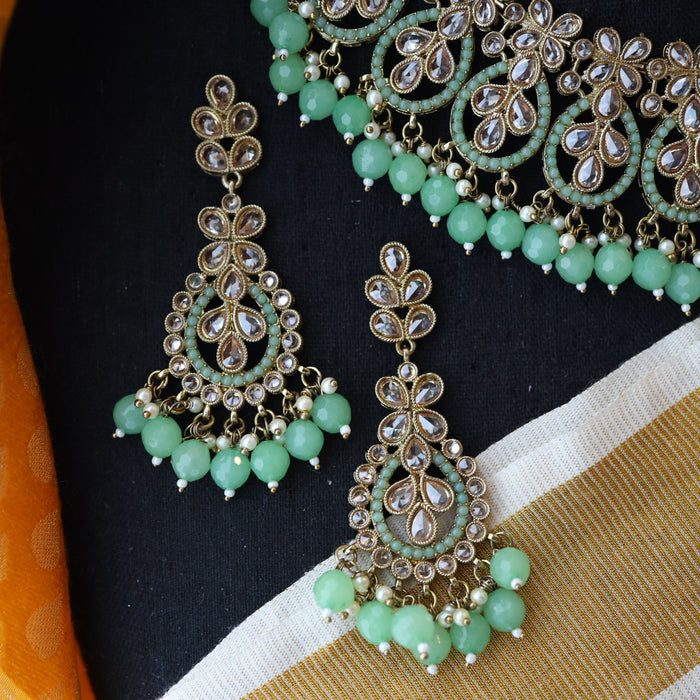 Trendy mint green choker necklace and earrings TM13