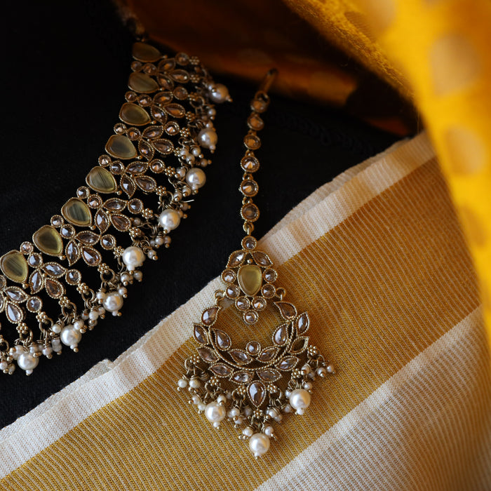 Trendy yellow stone short necklace and earrings TW42