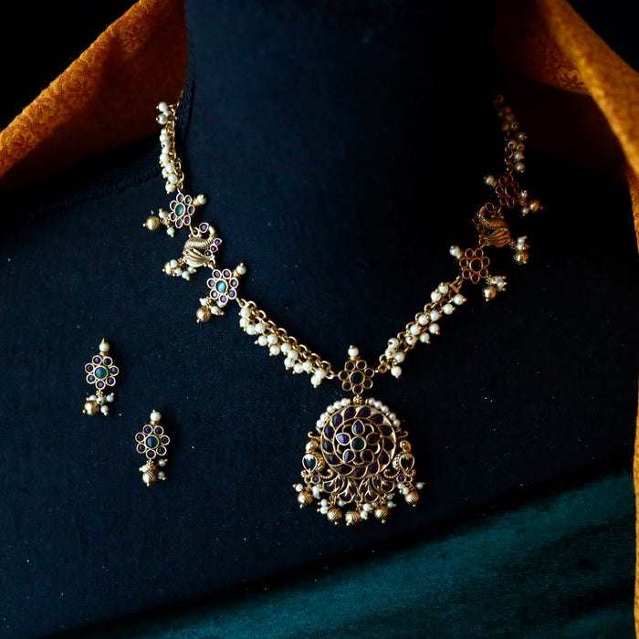 Clearance antique pearl short necklace with earrings C110