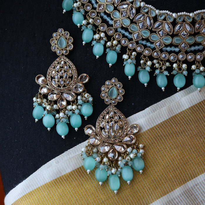 Trendy mint pearl short necklace with earrings TM16
