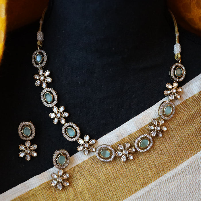 Trendy mint green stone short necklace with earrings TM567