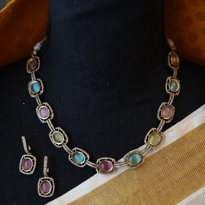 Trendy multi stone short necklace with earrings and tikka TM788