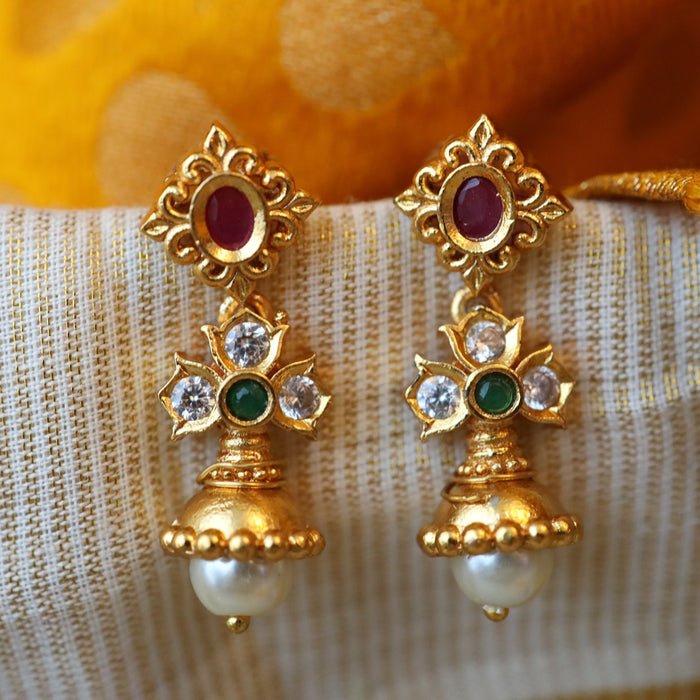 Antique gold studd earrings AS442