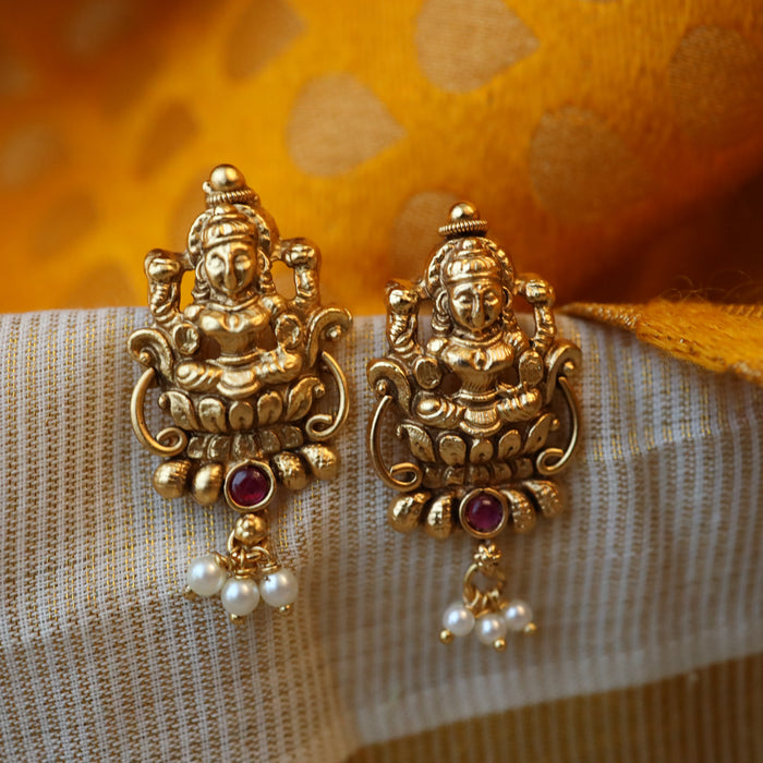 Antique gold temple studd earrings AS444