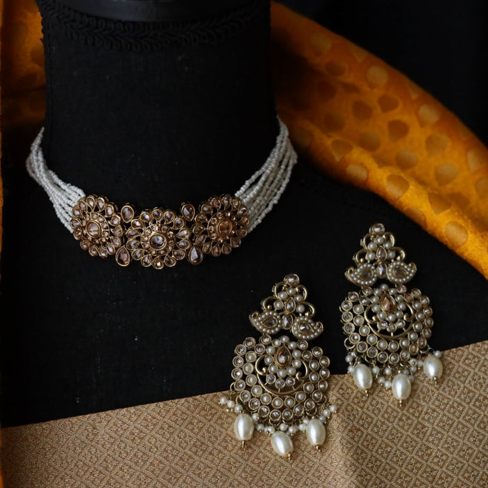 Trendy stone short necklace with earrings TW009