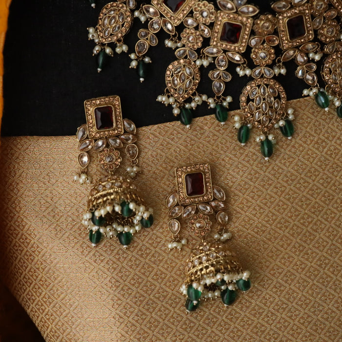 Trendy green stone short necklace with earrings TG002