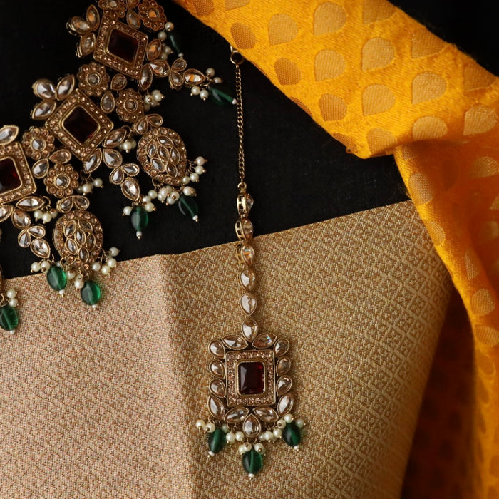 Trendy green stone short necklace with earrings TG002