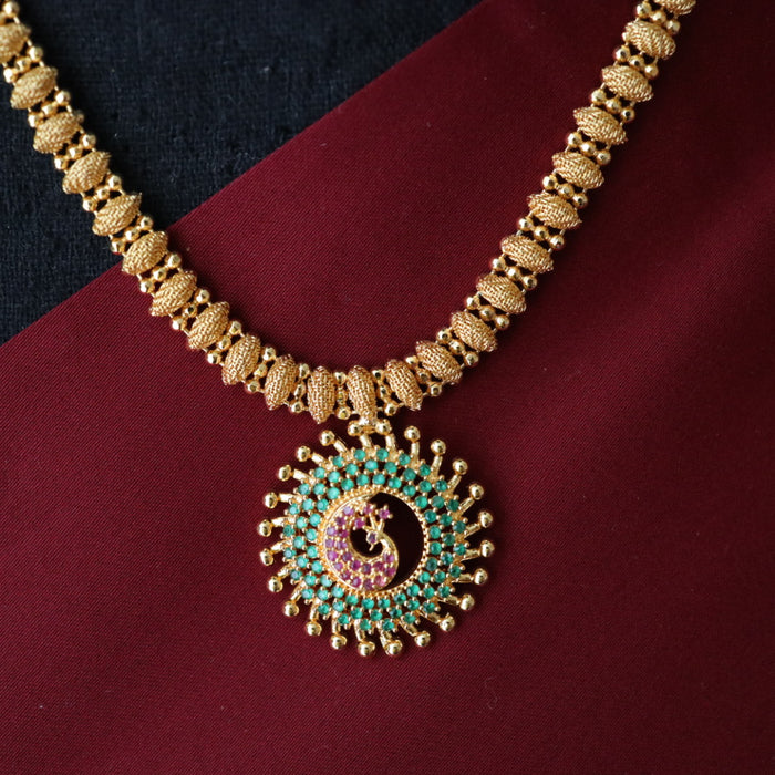 Heritage gold plated green stone short necklace H555