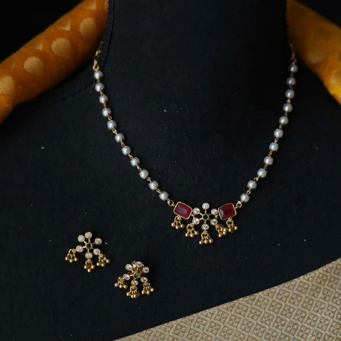 Antique padmini ruby green stone short necklace and earrings PAD0021