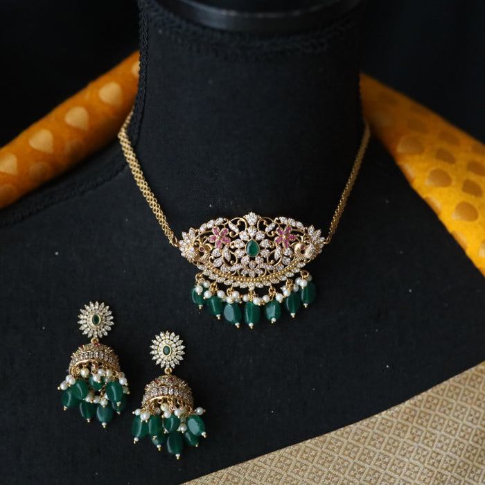 Antique green pearl choker necklace and earrings CCB109