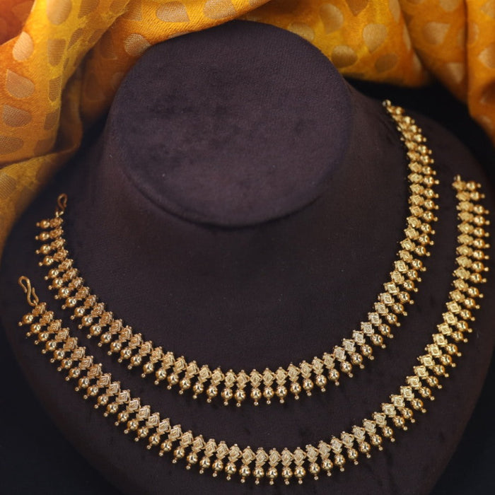 Antique gold and pearl traditional anklet AN100
