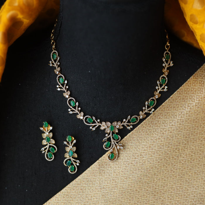 Antique green white stone short necklace and earrings TT02019