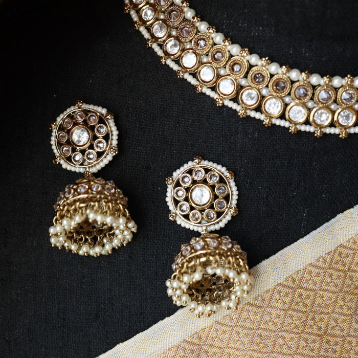 Trendy white stone short necklace with earrings and tikka TW0012