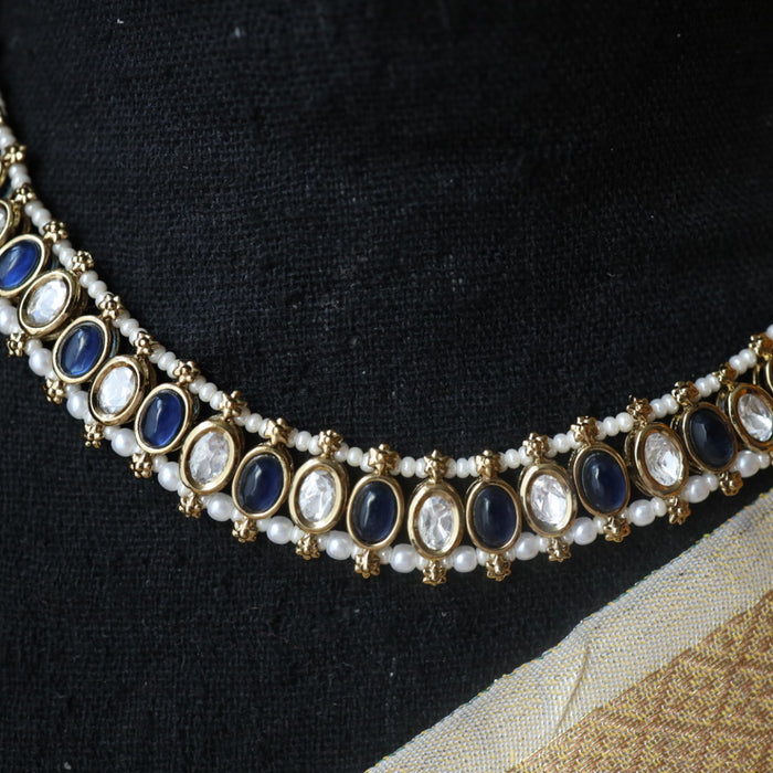 Trendy blue stone short necklace and earrings and tikka TG002