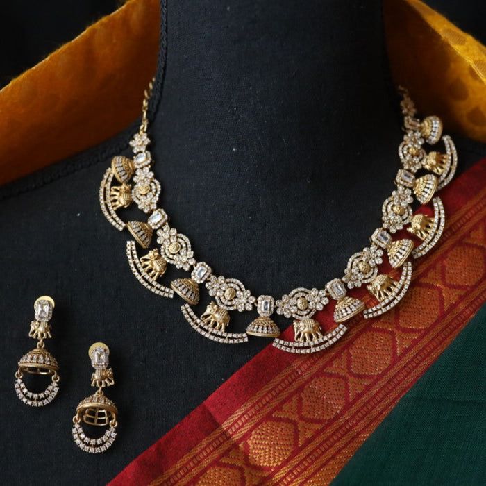 Antique temple white stone short necklace and earrings SS11051