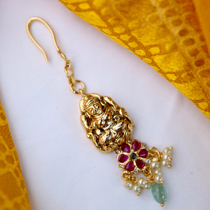 Heritage pearl gold plated maang tikka 144349