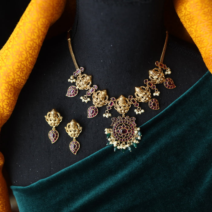 Antique temple short necklace with earrings TTS412