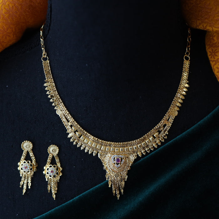 Heritage gold plated gold short necklace with earrings H0123
