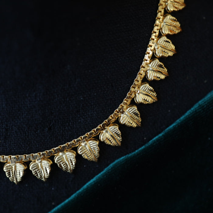 Heritage gold plated gold short necklace with earrings H433