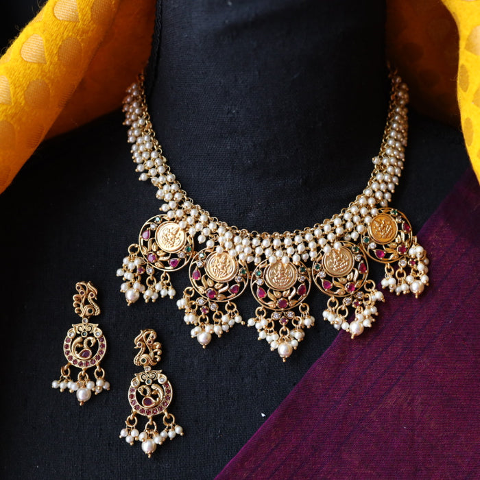 Antique pearl short necklace with earrings SS13001