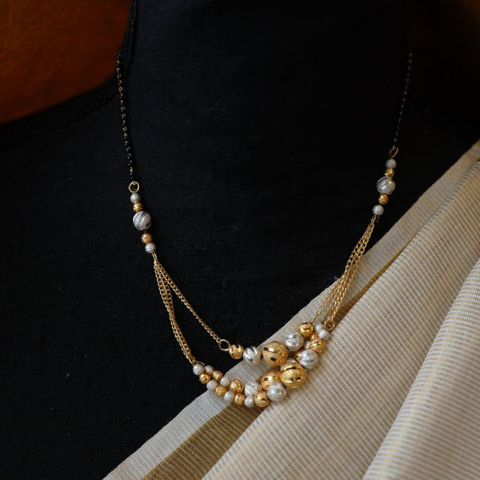 Heritage gold simple layer necklace TH1065