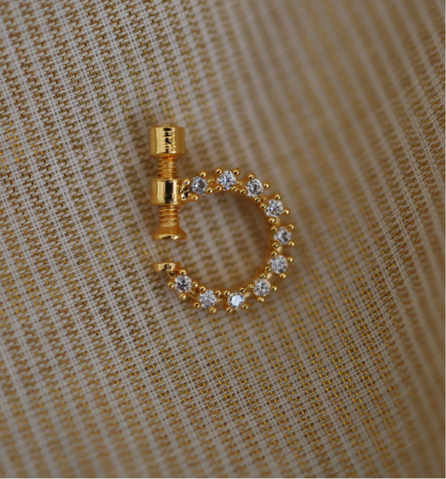 Heritage white stone gold plated nosering HN00563
