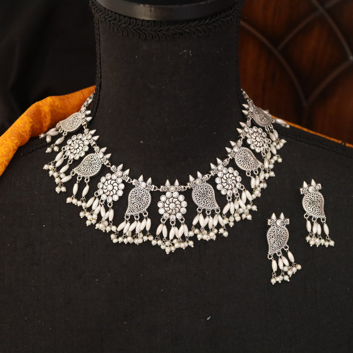OXIDISED SILVER NECKLACE & EARRING 16702