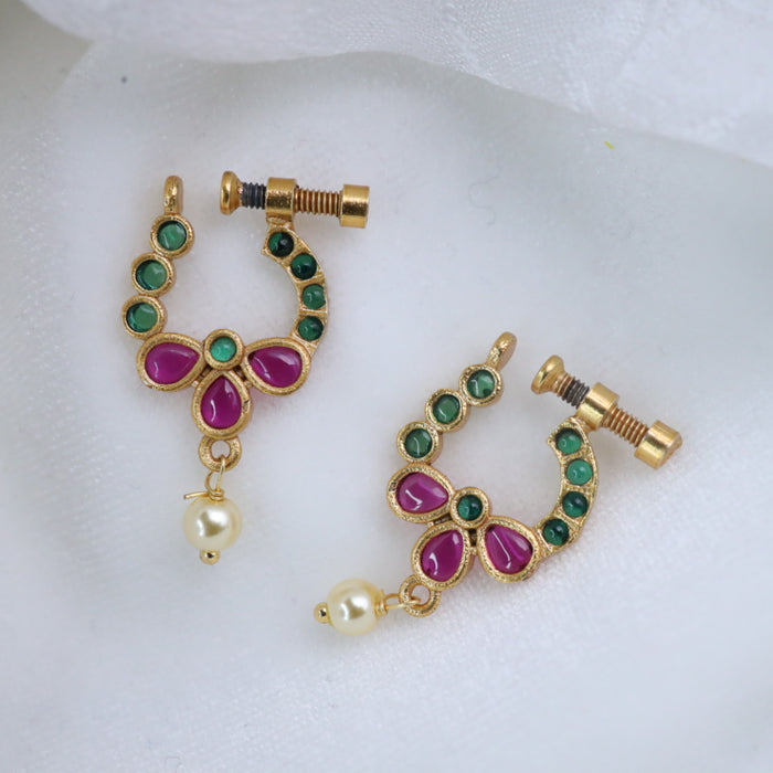 Antique traditional nose ring 14423