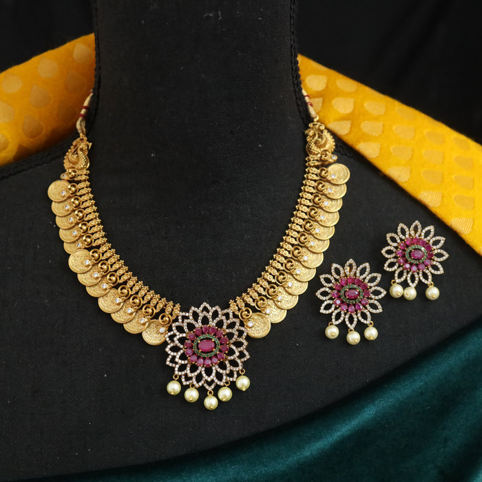 Antique short necklace and earrings S1B123