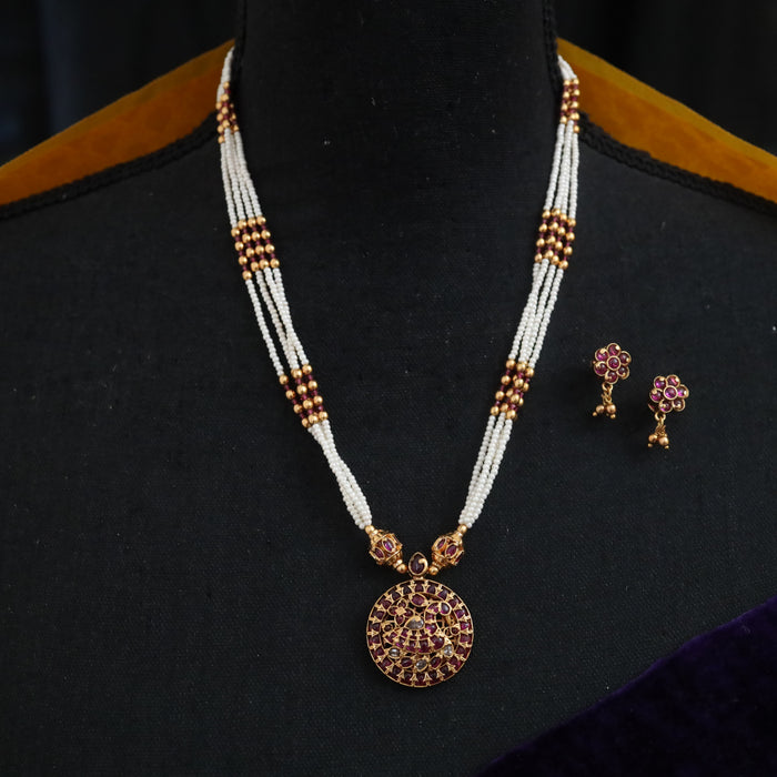 Antique pearl necklace and earrings PAD004