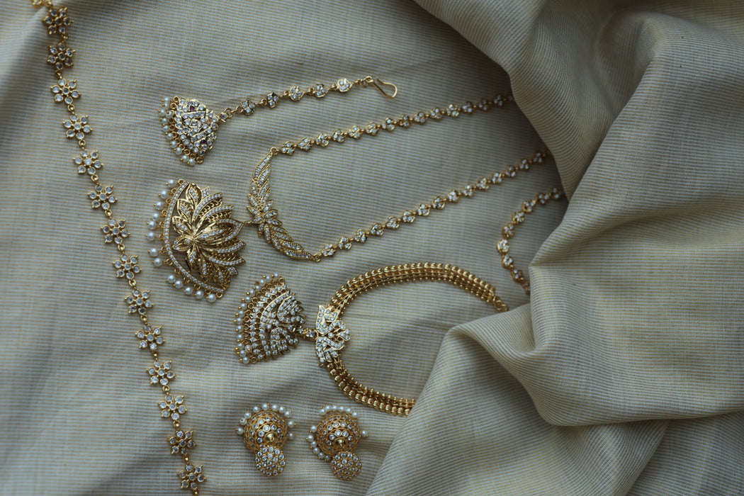 Heritage padakam set