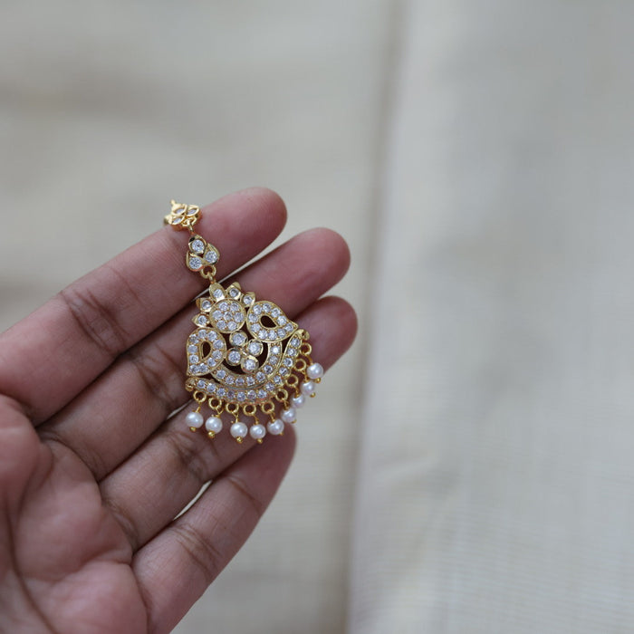 Antique gold white stone and pearl tikka TA8599