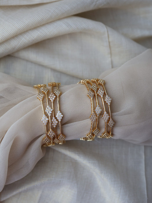 Heritage gold plated white stone bangle (1 set  of 2 bangles) HB7882