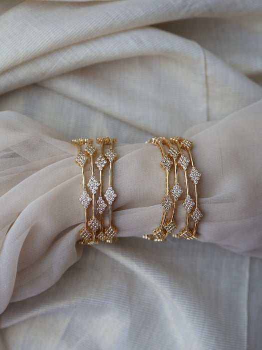 Heritage gold plated white stone bangle (1 set  of 2 bangles) HB7882