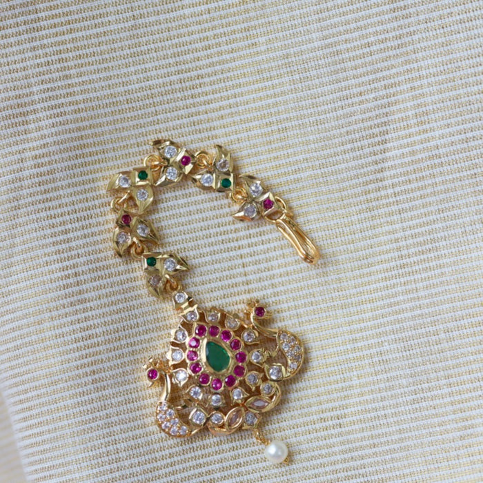 Heritage gold plated ruby green and white stone tikka TH2426