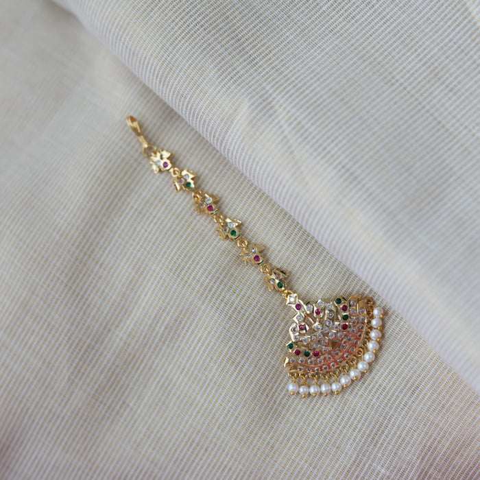 Heritage gold plated ruby green and white stone tikka TH2454