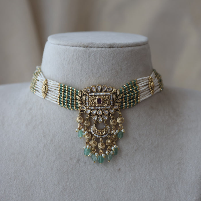 Antique gold and green pearl choker necklace with earrings AG1434