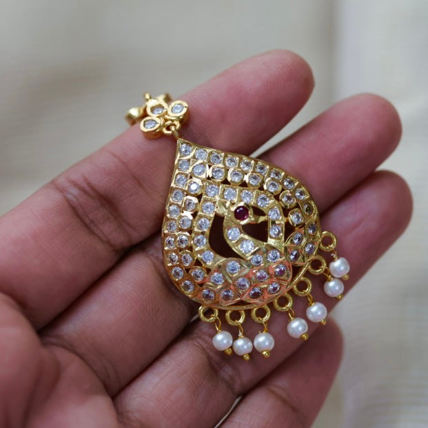 Heritage gold plated white stone tikka TH2454