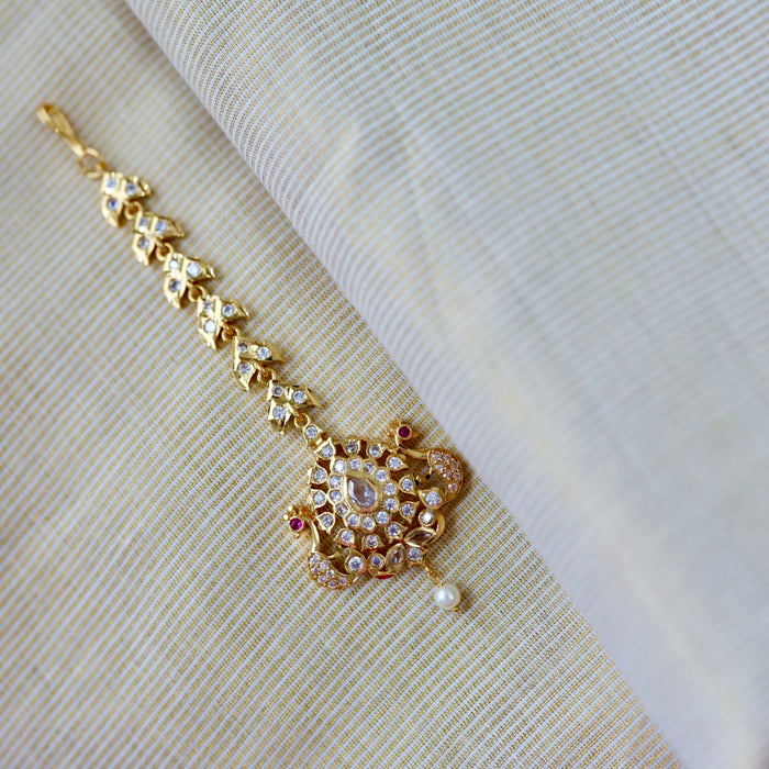 Heritage gold plated white stone tikka TH246